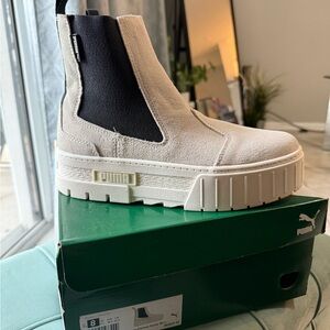 Puma Cream and Black Platform Chelsea Boots
